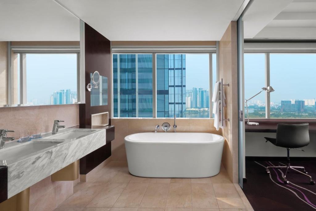 هتل لمریدین سایگون